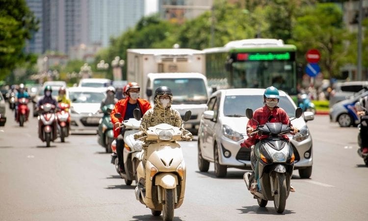 Xe máy nóng quá mức – Cứu hộ tận nơi chay xe may troi nang 1 1