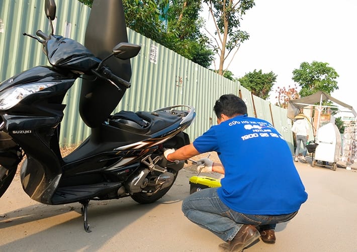 Cứu hộ xe máy ngã nhẹ – Kiểm tra & sửa nhanh cứu hộ xe máy Hà Nội