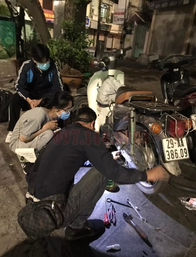 Cứu hộ xe máy quận Gia Lâm – Nhanh, rành đường cứu hộ xe máy quận Gia Lâm