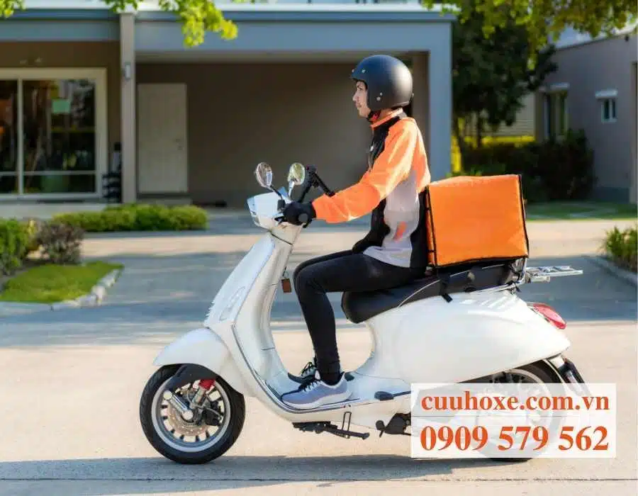 Cứu hộ xe máy bị chập điện – Xử lý tại chỗ cứu hộ xe máy Hà Nội