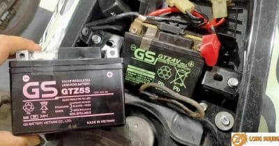 Thay ắc quy xe máy tận nơi – Có mặt sau 15 phút Thợ sửa xe máy tại nhà Hà Nội