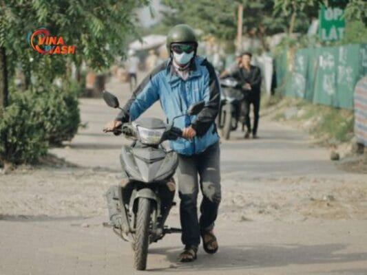 xe kho no luc may nguoi 10