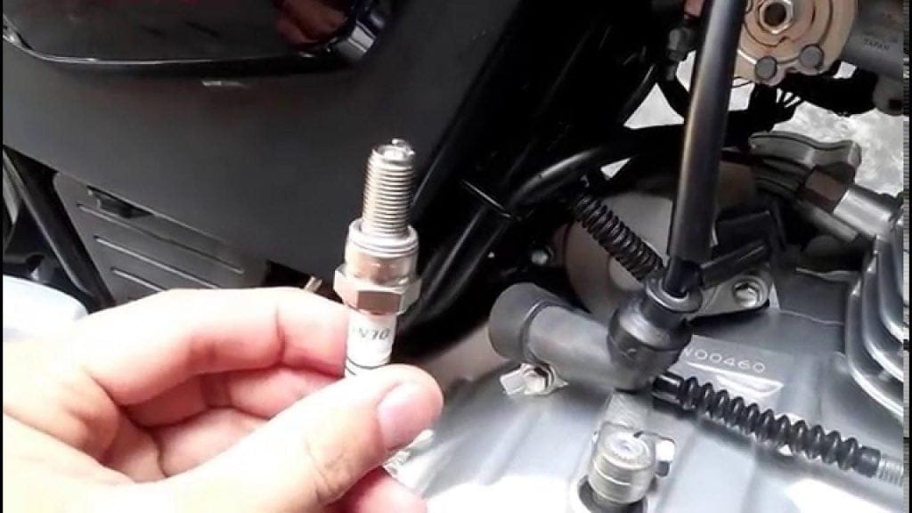 Xe không đề sau thay nhớt – Cứu hộ tại chỗ cứu hộ xe máy Hà Nội