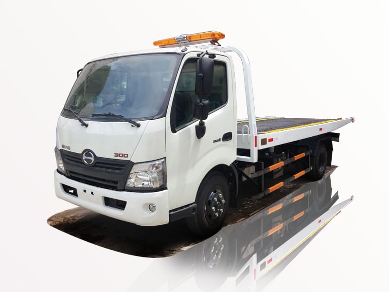 Cứu hộ xe máy bằng xe tải nhỏ – Kéo về an toàn xe san truot cho o to hino xzu h9